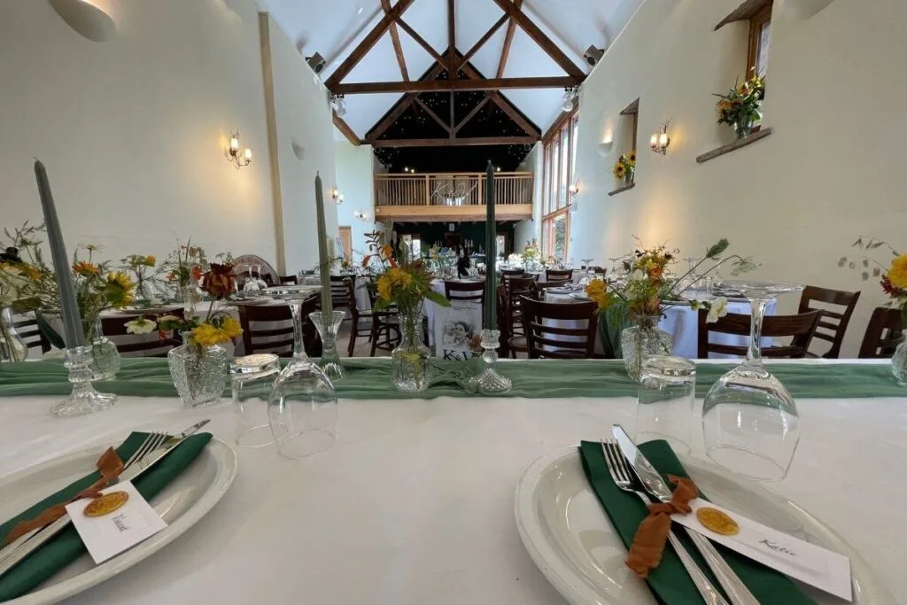 rockfirld barns luxury barn wedding